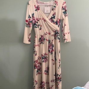 BNWT Reborn J dress. Size small